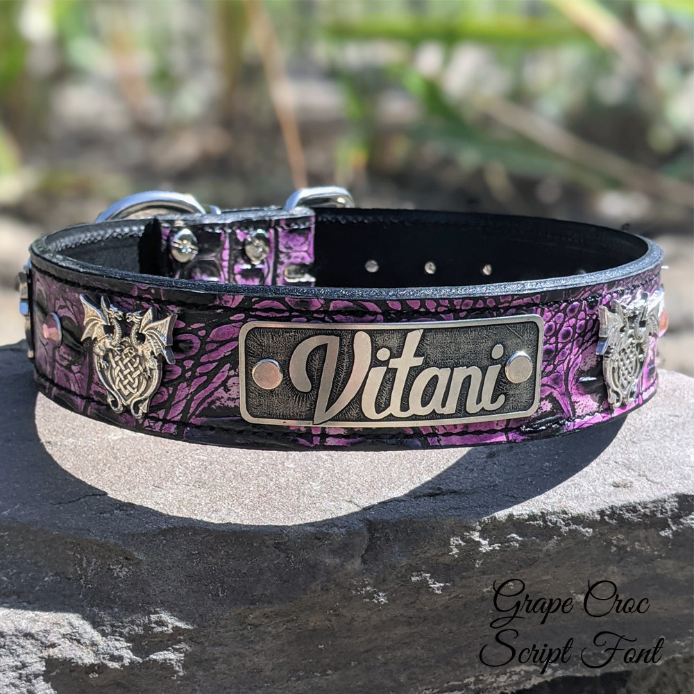 V30 - Collar de cuero para perro con placa de identificación de 1,5" de ancho y diseño de dragones y gemas